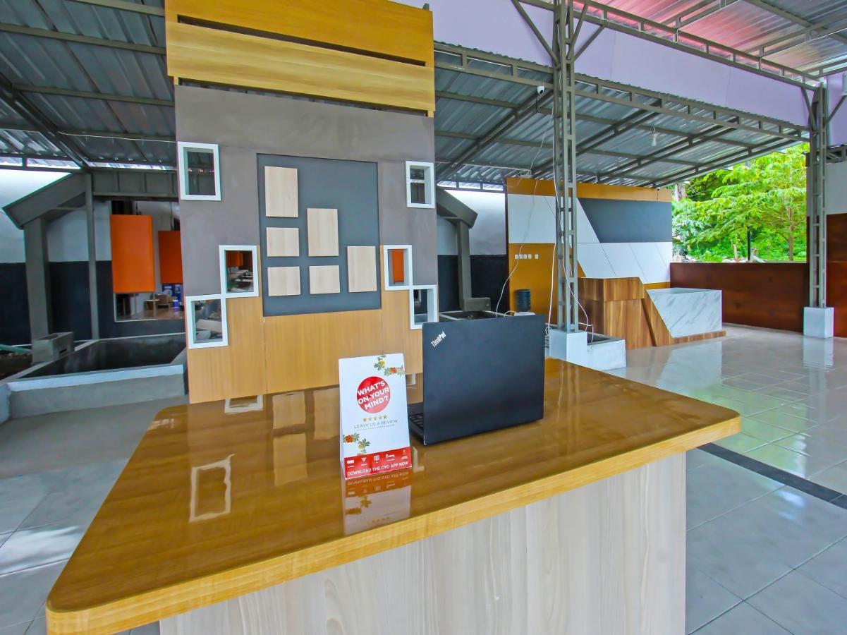 Oyo 92237 Dj Home Mataram Exterior photo
