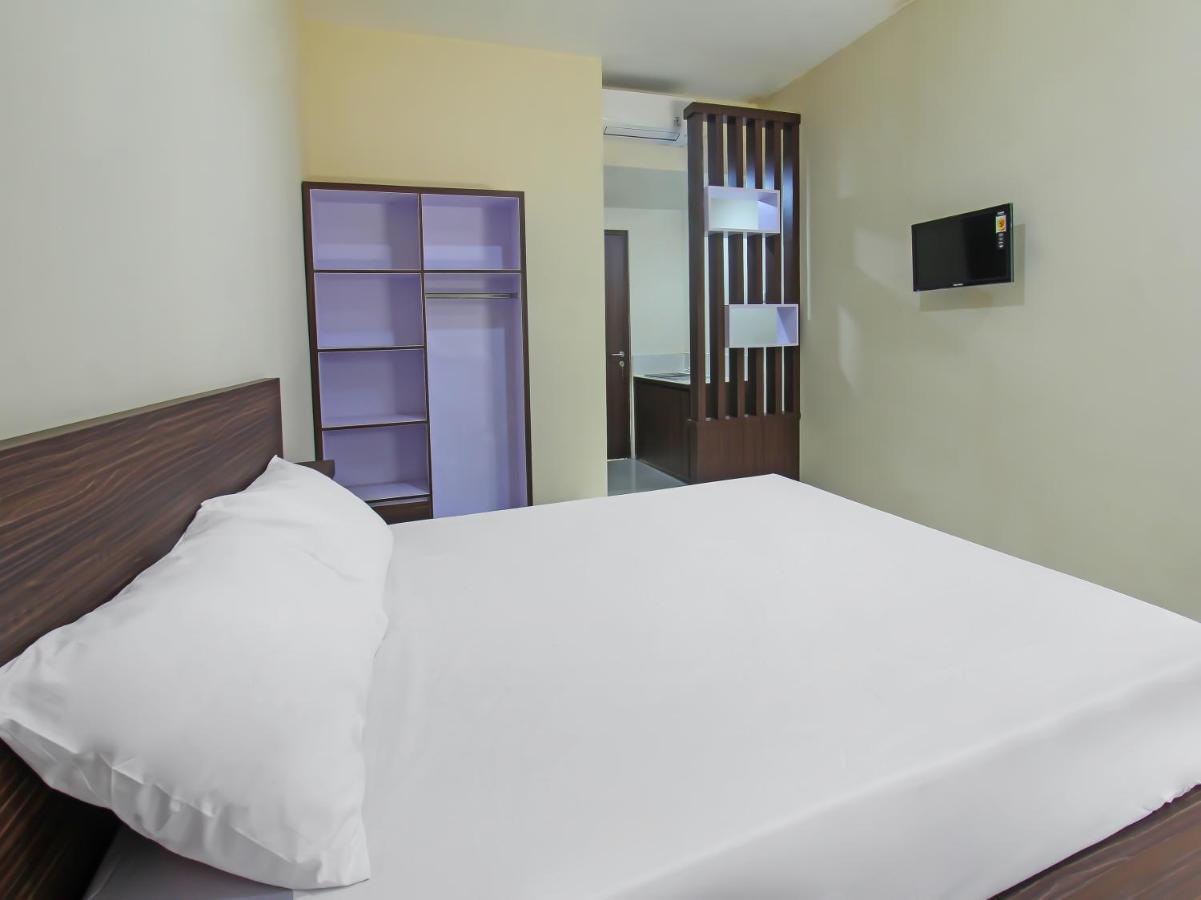 Oyo 92237 Dj Home Mataram Exterior photo