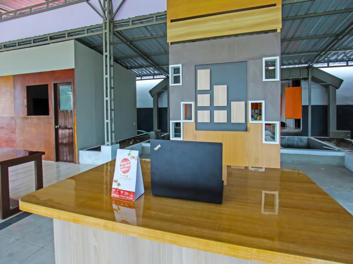 Oyo 92237 Dj Home Mataram Exterior photo